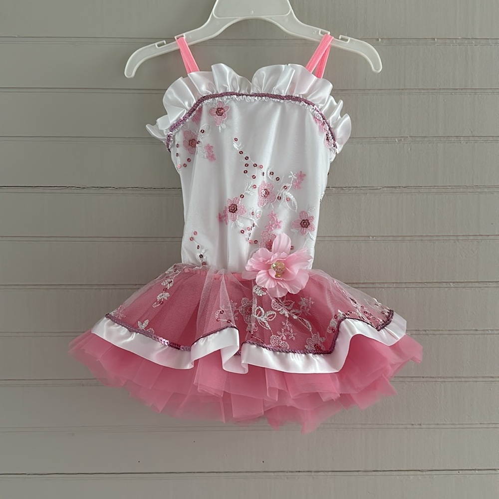Curtain Call costume child size small